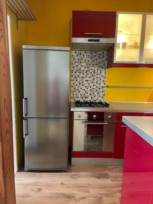 2,5 Izbovy Apartman V Ruzinove S Parkovanim Zdarma Pozsony Kültér fotó